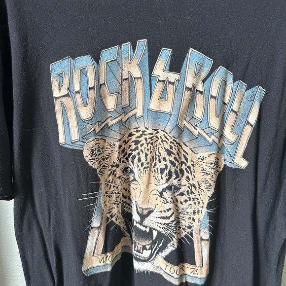 Boutique rock & roll black leopard graphic tee T-shirt retro vintage - Picture 2 of 4